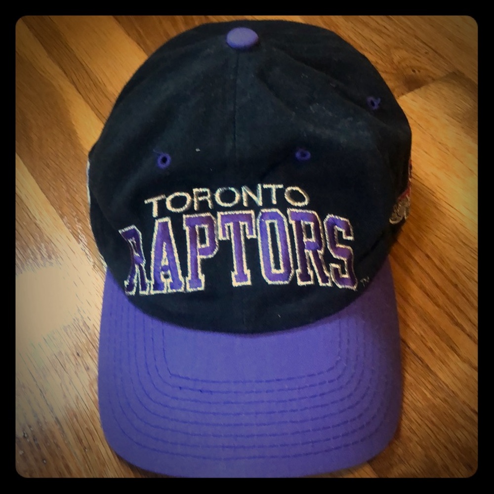 Vintage Toronto Raptors Hat Starter Strapback